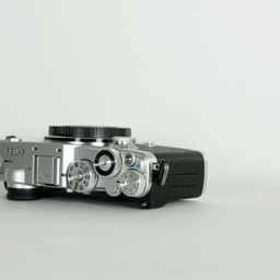 OLYMPUS PEN-F