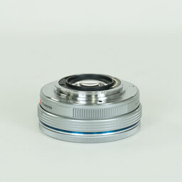 OLYMPUS M.ZUIKO DIGITAL ED 14-42mm F3.5-5.6 EZ シルバー OLYMPUS M.ZUIKO DIGITAL ED 14-42mm F3.5-5.6 EZ シルバー