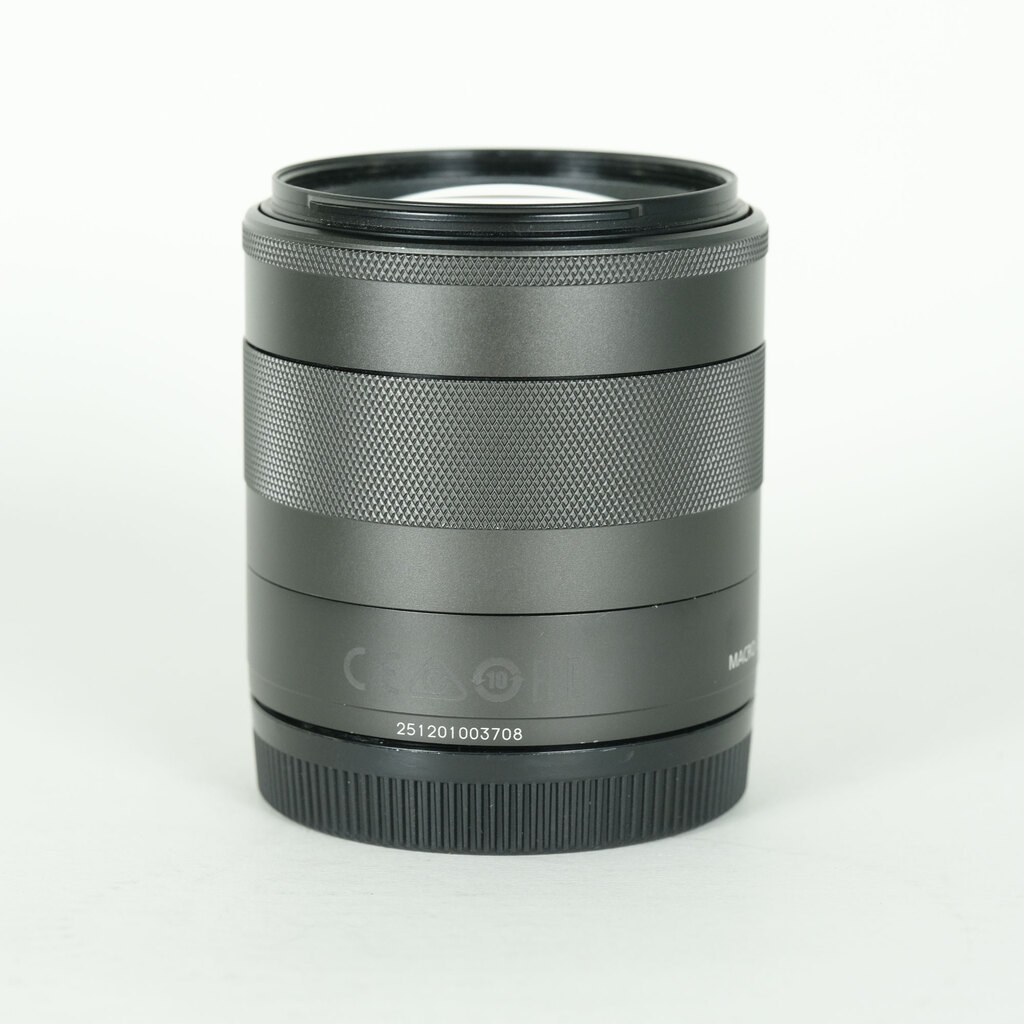 Canon EF-M18-55mm F3.5-5.6 IS STM