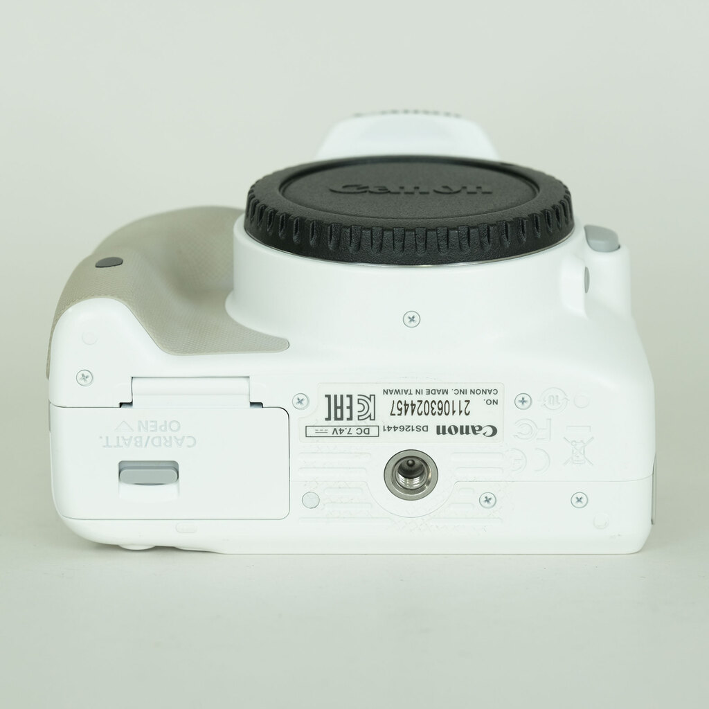 Canon EOS Kiss X7 ボディ ホワイト