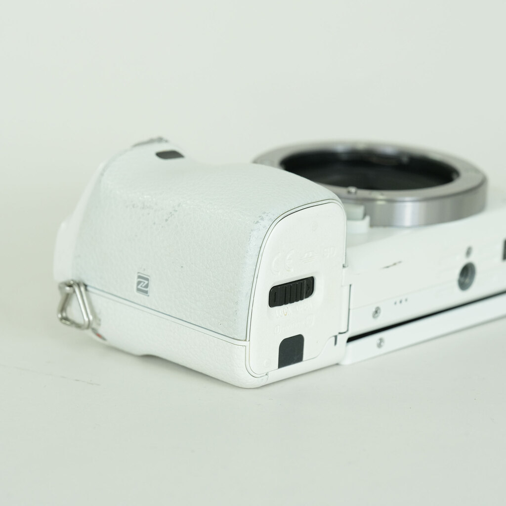 SONY α6000（ILCE-6000）