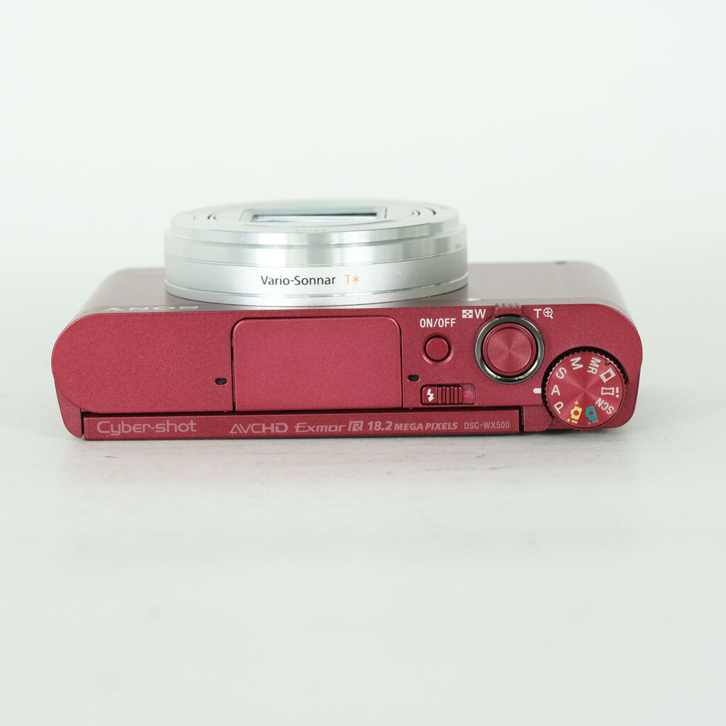 SONY Cyber-shot DSC-WX500 レッド　超美品！！ SONY Cyber-shot DSC-WX500 レッドの出品 | ONE SCENE（ワンシーン）