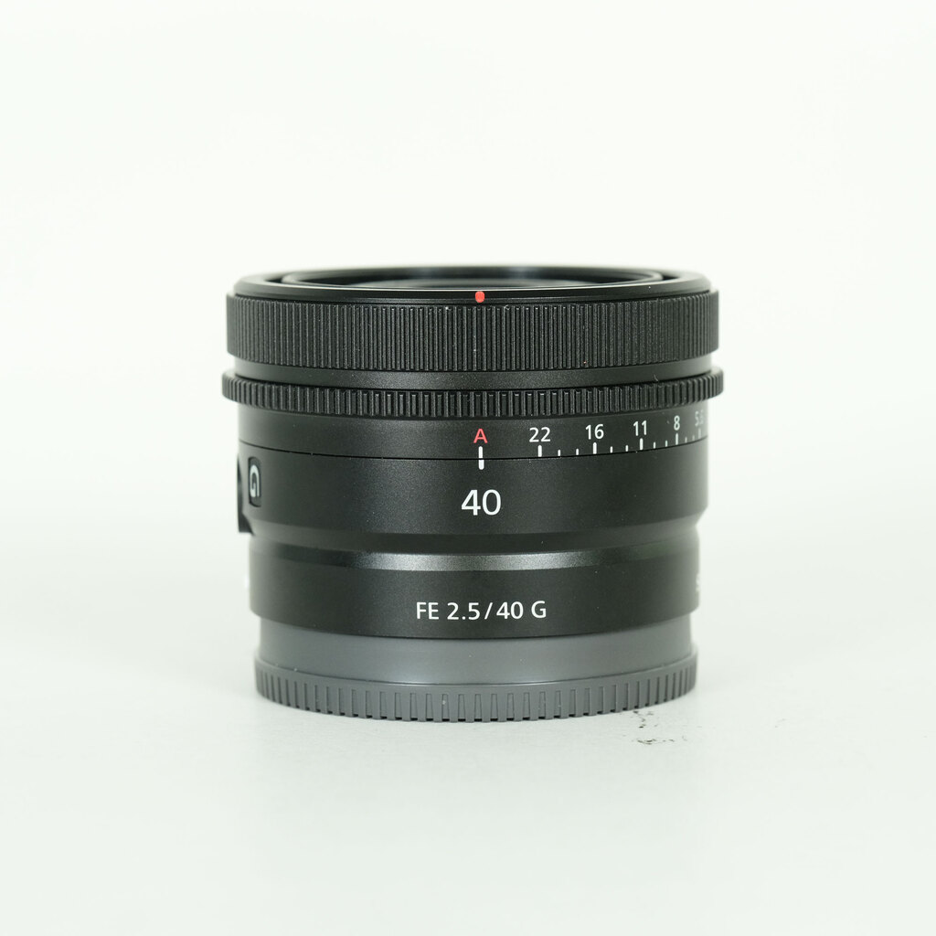 FE 40mm F2.5 G SEL40F25G 中古価格比較 - 価格.com