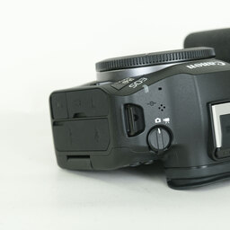 Canon EOS R6 Mark III