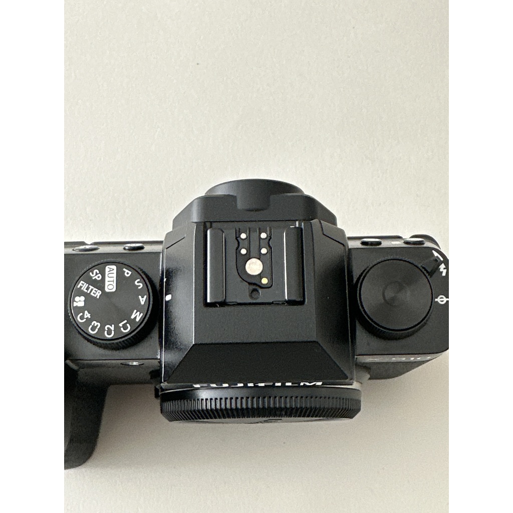 FUJIFILM X-S10