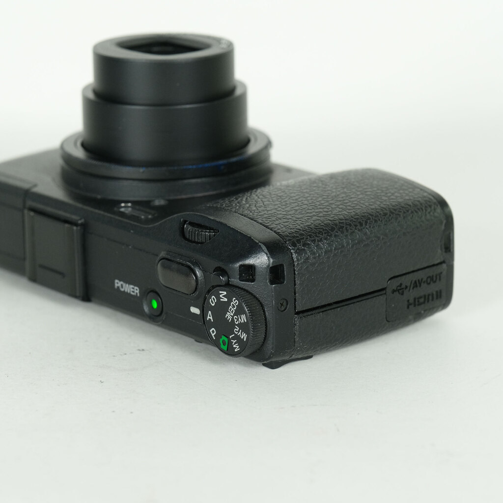RICOH GR DIGITAL IVの出品 | ONE SCENE（ワンシーン）