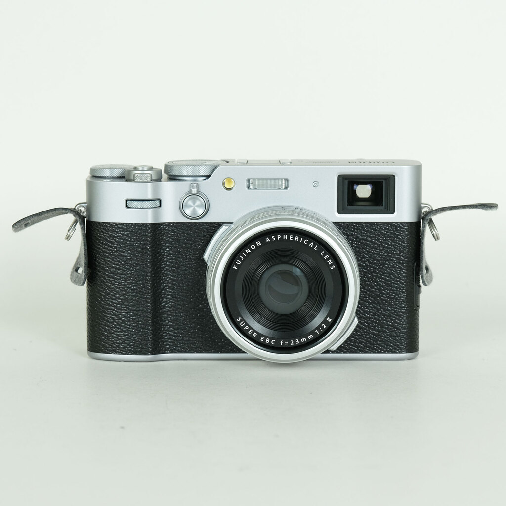 FUJIFILM X100VI