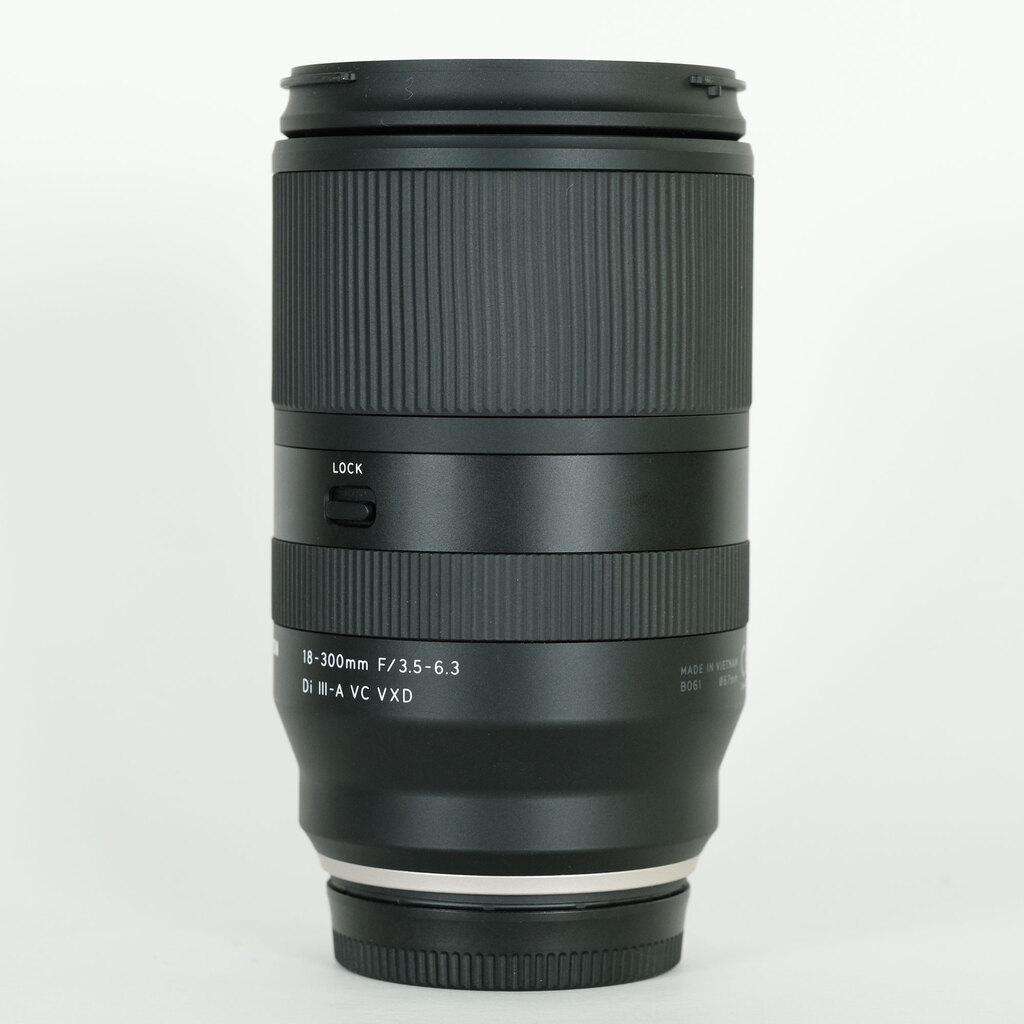 TAMRON 18-300mm F/3.5-6.3 Di III-A VC VXD (Model B061) [フジフイルムX用]