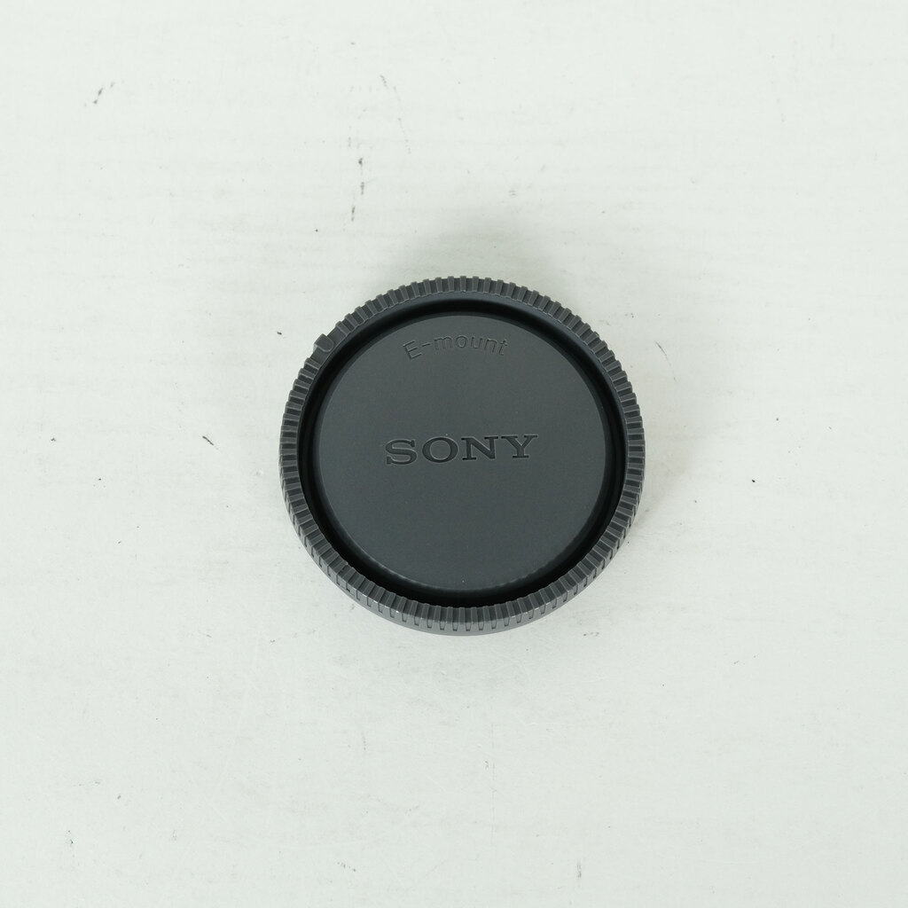 SONY FE 28-70mm F3.5-5.6 OSS SEL2870 SONY FE 28-70mm F3.5-5.6 OSS SEL2870