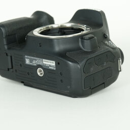 Canon EOS 90D