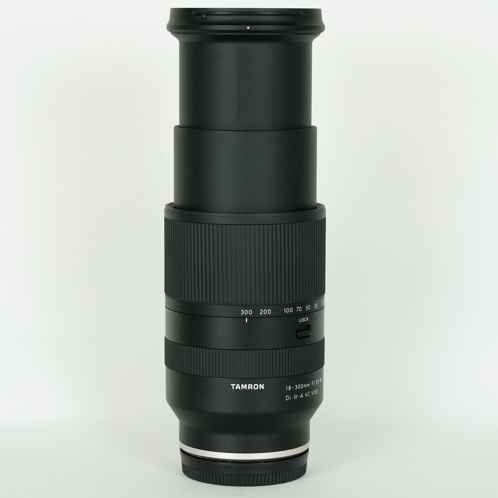 TAMRON 18-300mm F/3.5-6.3 Di III-A VC VXD (Model B061) [ソニーE用]