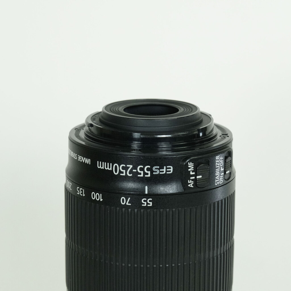 Canon EF-S55-250mm F4-5.6 IS STM