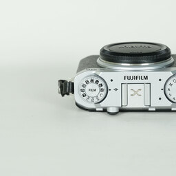 FUJIFILM X-M5 FUJIFILM X-M5