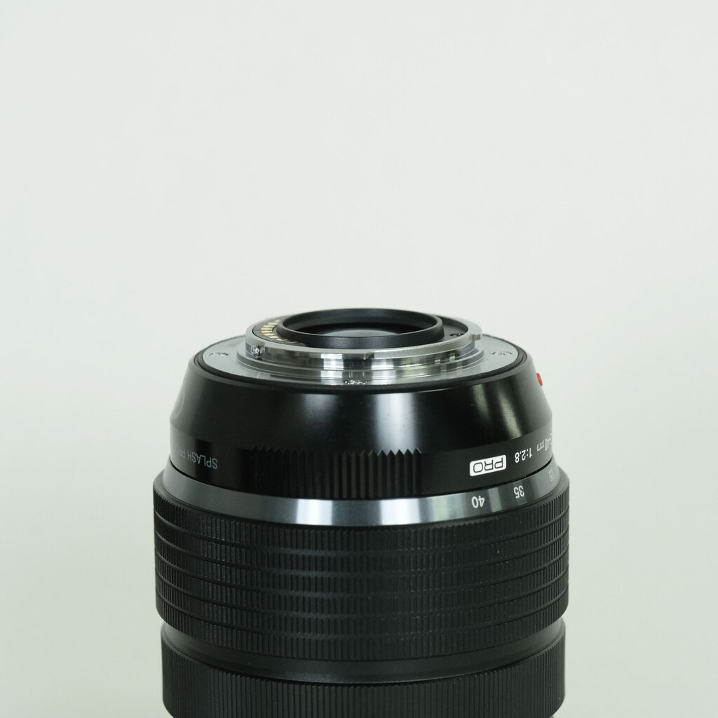 OLYMPUS M.ZUIKO DIGITAL ED 12-40mm F2.8 PRO OLYMPUS M.ZUIKO DIGITAL ED 12-40mm F2.8 PRO