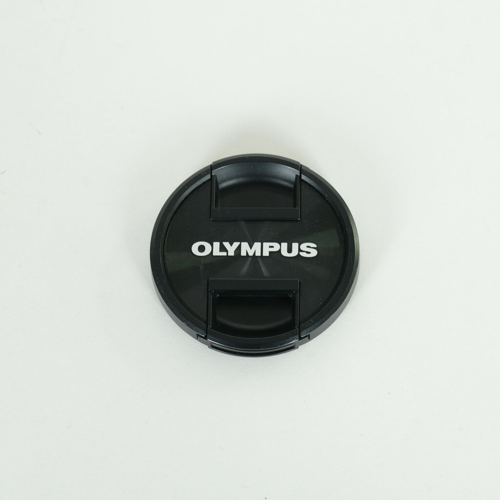 OLYMPUS M.ZUIKO DIGITAL ED 12-40mm F2.8 PRO OLYMPUS M.ZUIKO DIGITAL ED 12-40mm F2.8 PRO