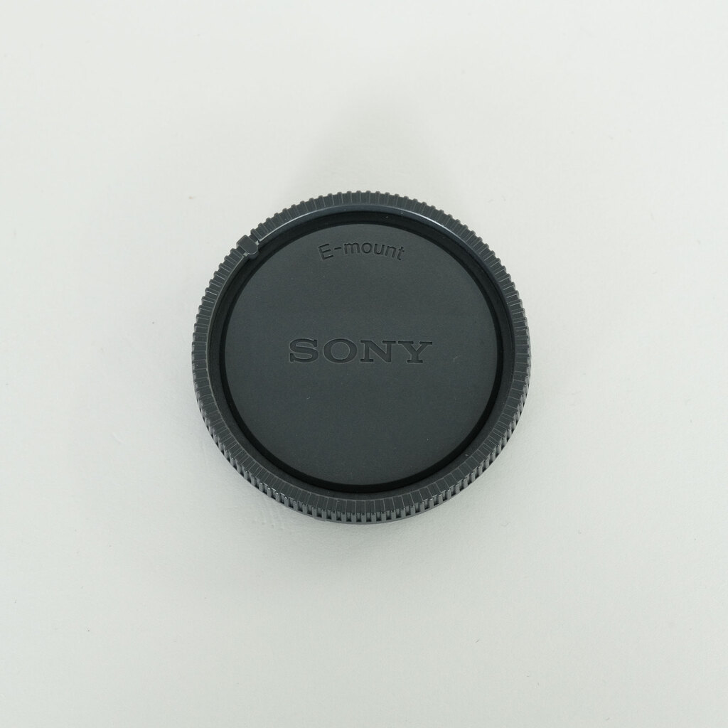 SONY FE 85mm F1.8 SEL85F18