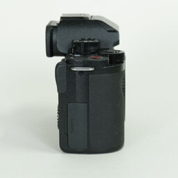 Panasonic LUMIX DC-G100 Panasonic LUMIX DC-G100