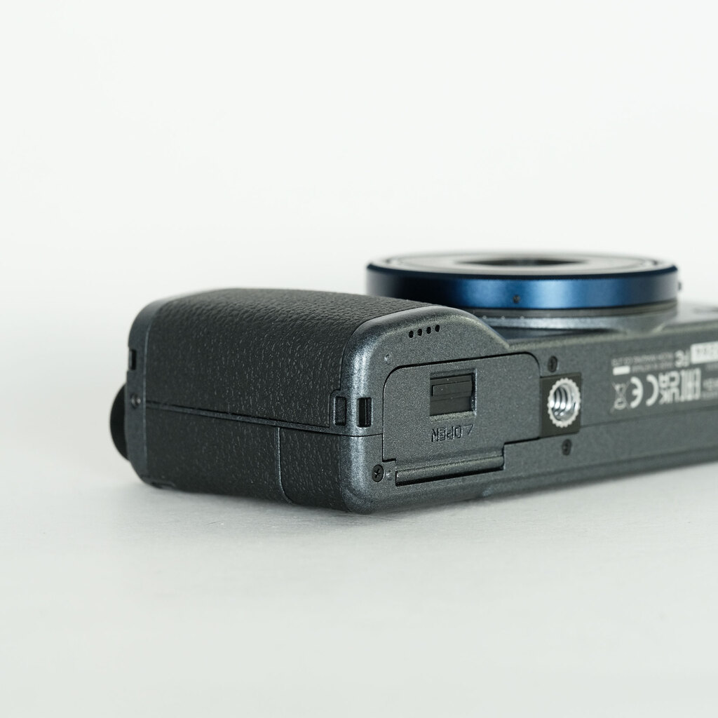 RICOH GR IIIx Urban Edition RICOH GR IIIx Urban Edition