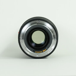 Canon EF100mm F2.8Lマクロ IS USM Canon EF100mm F2.8Lマクロ IS USM