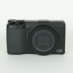 RICOH GR IIIx RICOH GR IIIx