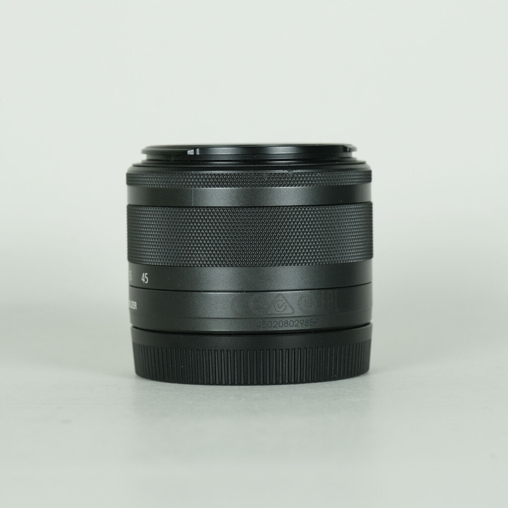 Canon EF-M15-45mm F3.5-6.3 IS STM [�O���t�@�C�g]
