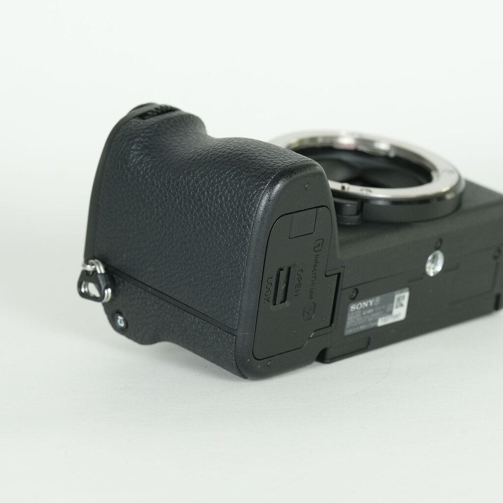 SONY α6700(ILCE-6700) SONY α6700(ILCE-6700)