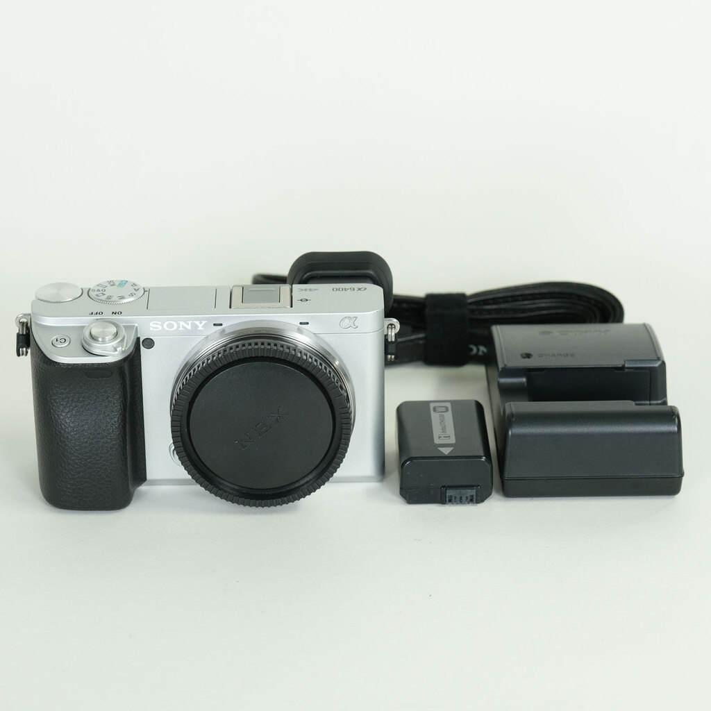 SONY α6400(ILCE-6400) SONY α6400(ILCE-6400)