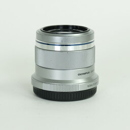 OLYMPUS M.ZUIKO DIGITAL 45mm F1.8