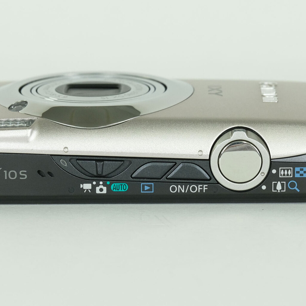 Canon IXY 10S シルバー