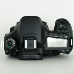 Canon EOS 90D