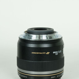 Canon EF-S60mm F2.8 マクロ USM