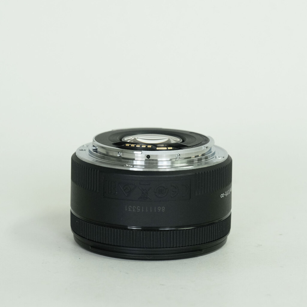Canon EF50mm F1.8 STM Canon EF50mm F1.8 STM
