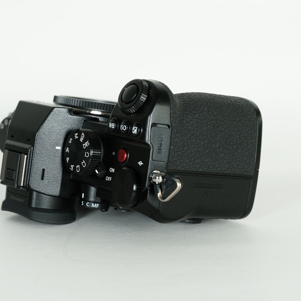 Panasonic LUMIX DC-S5