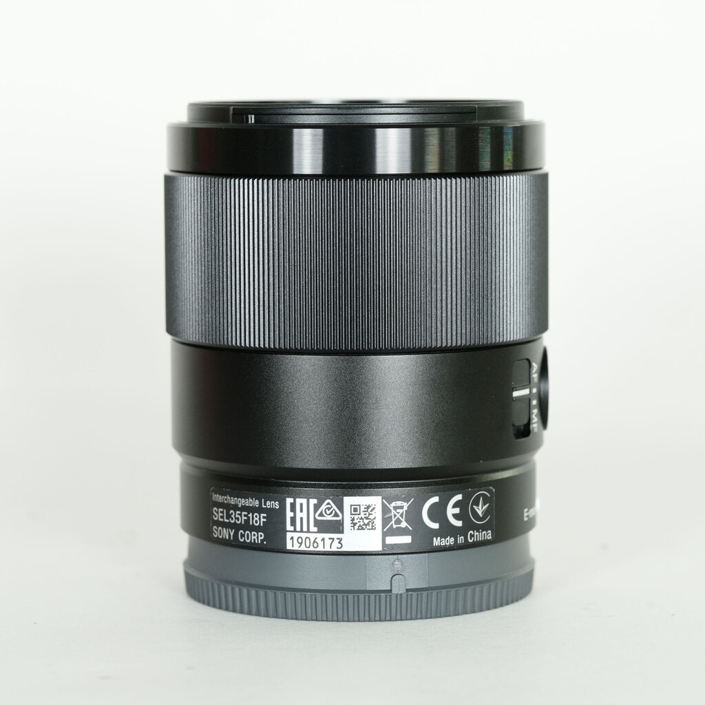 SONY FE 35mm F1.8 SEL35F18F