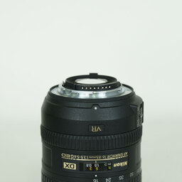 Nikon AF-S DX NIKKOR 16-85mm F3.5-5.6G ED VR Nikon AF-S DX NIKKOR 16-85mm F3.5-5.6G ED VR