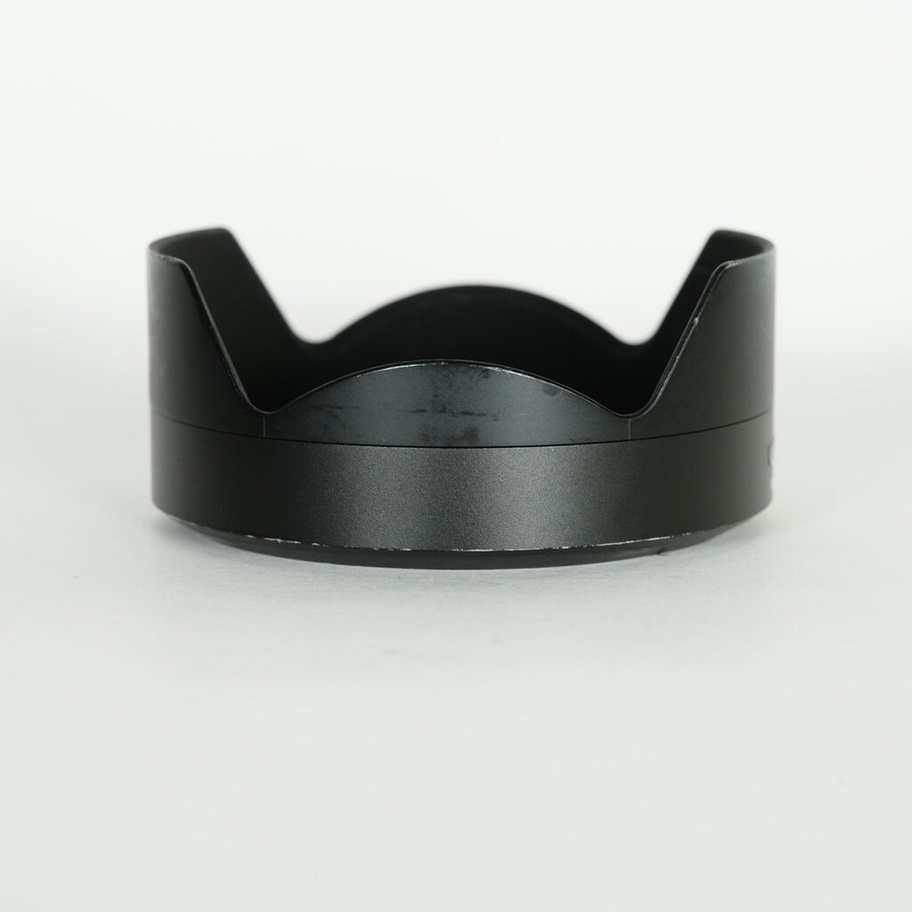 SONY Vario-Tessar T* FE 24-70mm F4 ZA OSS SEL2470Z SONY Vario-Tessar T* FE 24-70mm F4 ZA OSS SEL2470Z