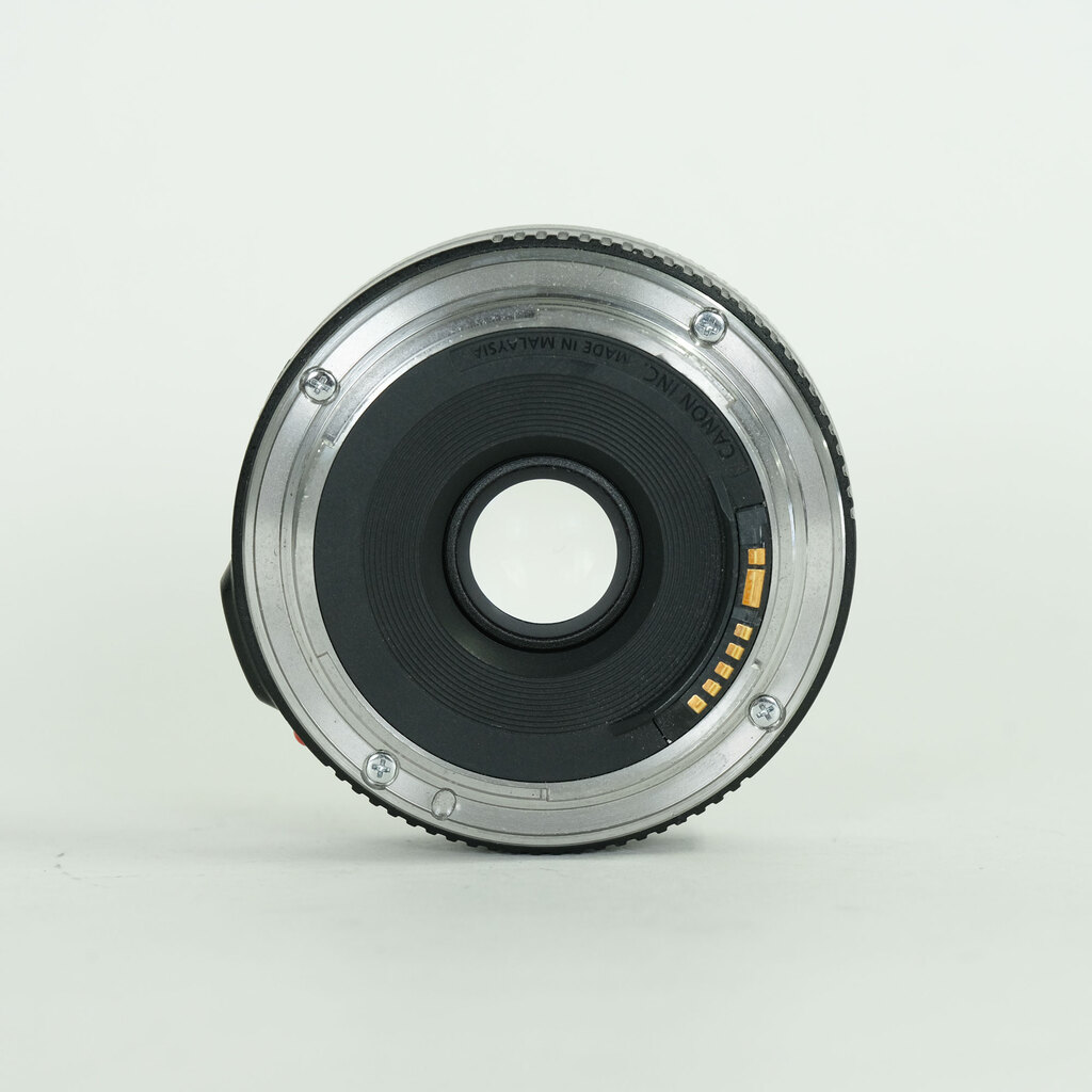 Canon EF40mm F2.8 STM