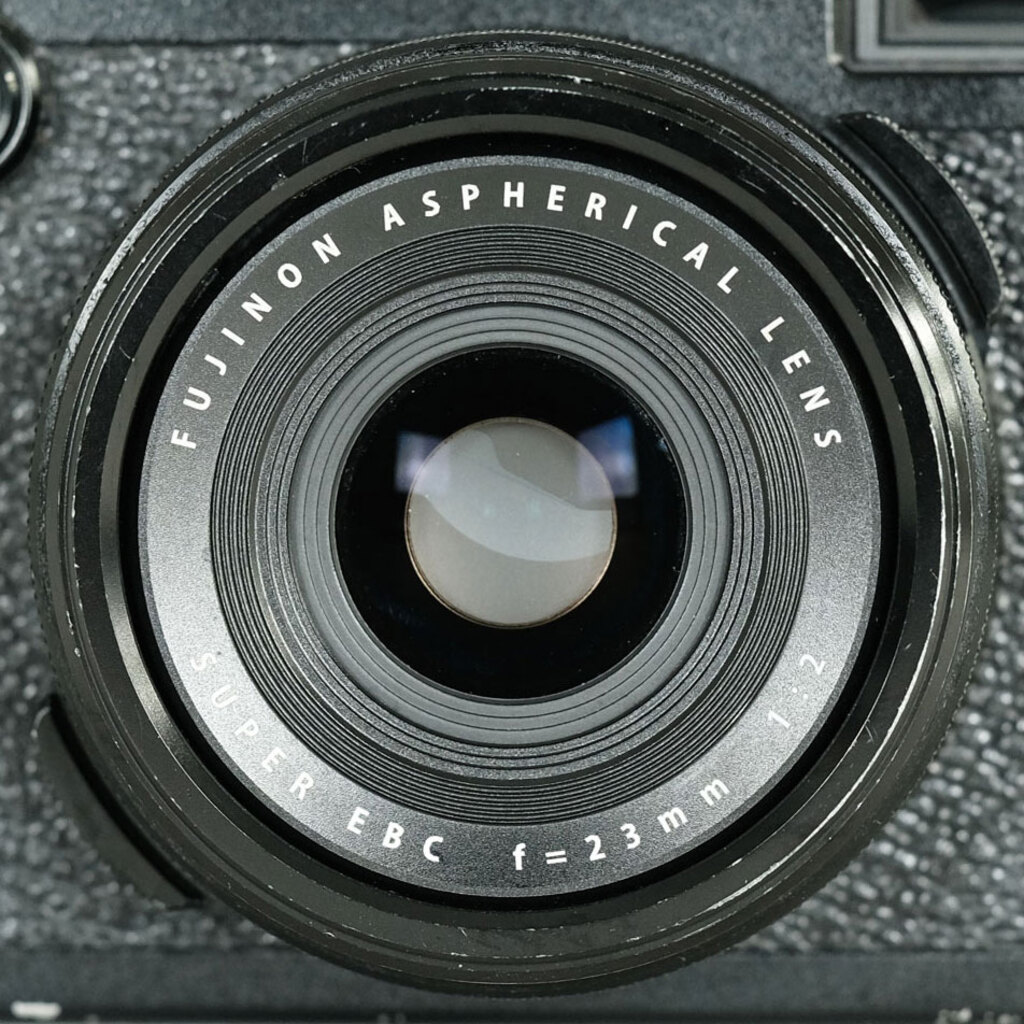 FUJIFILM X100F ブラック