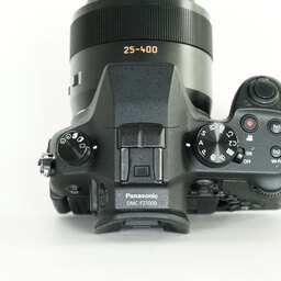 Panasonic LUMIX DMC-FZ1000