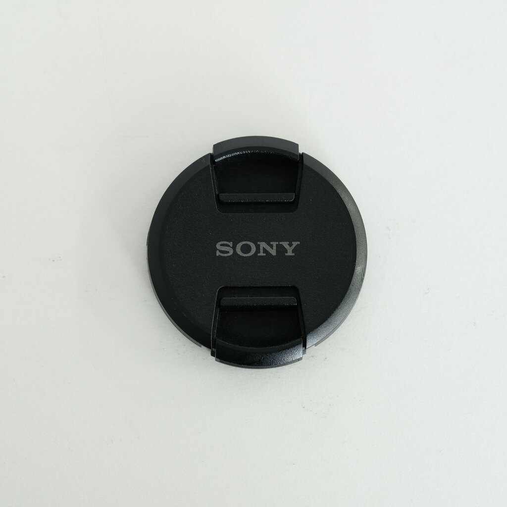 SONY E 16mm F2.8 SEL16F28