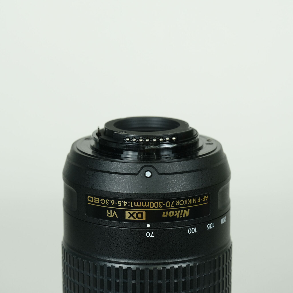 Nikon AF-P DX NIKKOR 70-300mm f/4.5-6.3G ED VR Nikon AF-P DX NIKKOR 70-300mm f/4.5-6.3G ED VR