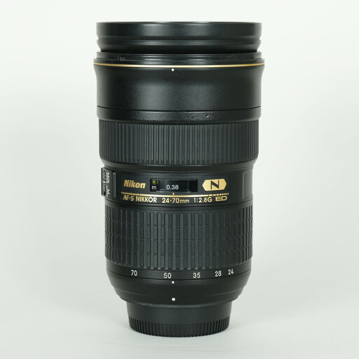 Nikon AF-S NIKKOR 24-70mm f/2.8G ED