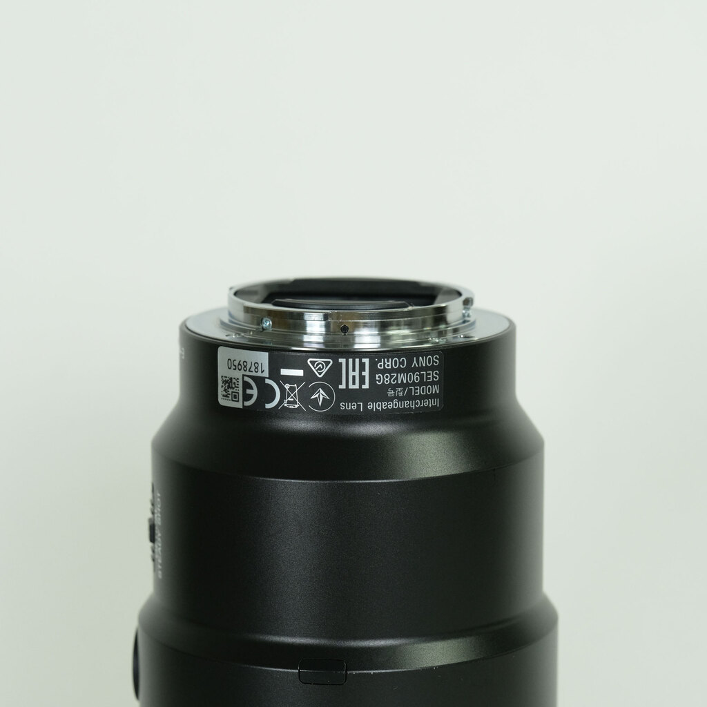 SONY FE 90mm F2.8 Macro G OSS SEL90M28G