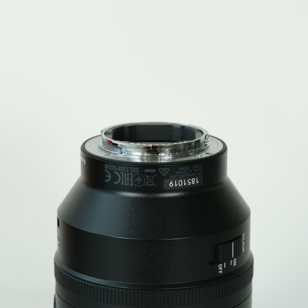 SONY FE 135mm F1.8 GM SEL135F18GMの出品 | ONE SCENE（ワンシーン）