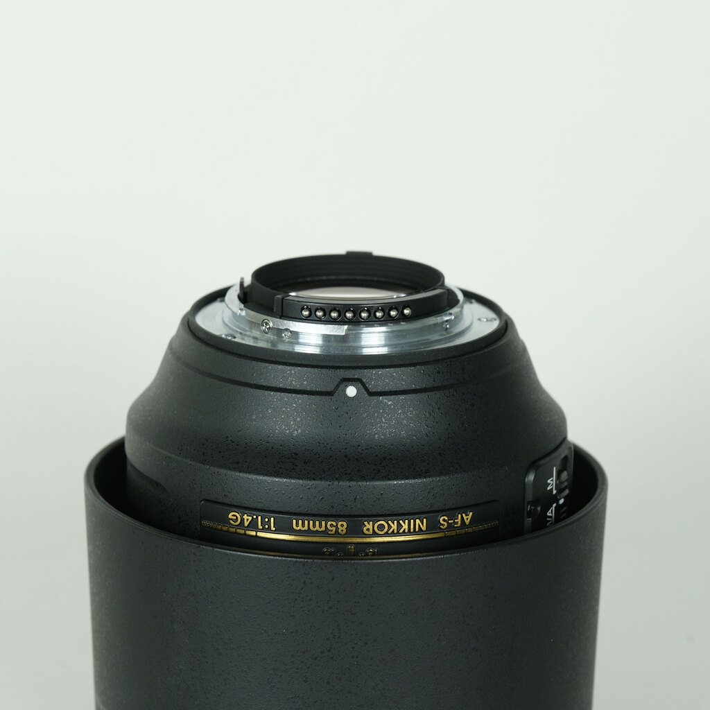 Nikon AF-S NIKKOR 85mm f/1.4Gの出品 | ONE SCENE（ワンシーン）