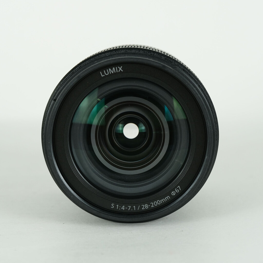Panasonic LUMIX S 28-200mm F4-7.1 MACRO O.I.S.の出品 | ONE SCENE