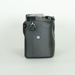 SONY α6400（ILCE-6400）