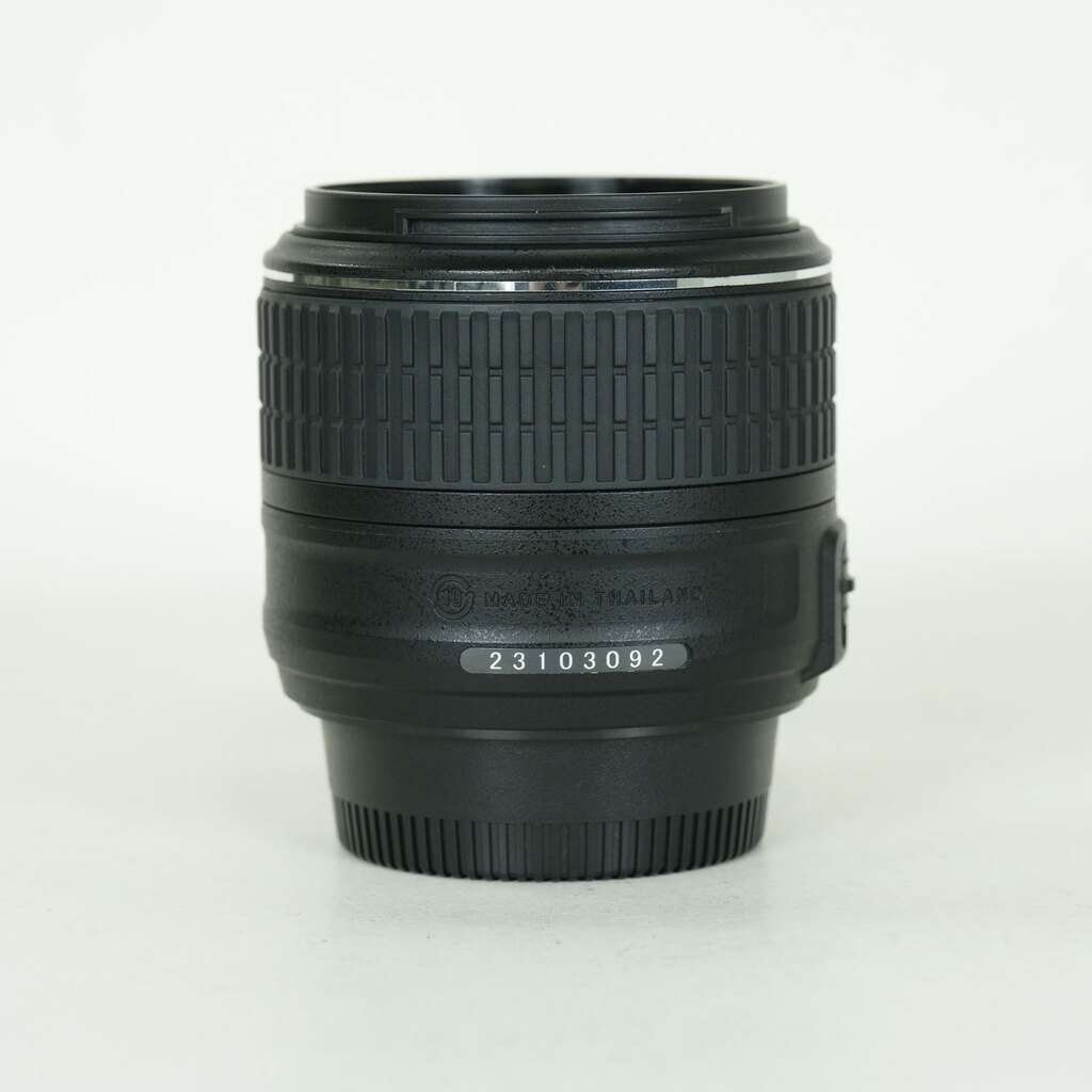 Nikon AF-S DX NIKKOR 18-55mm f3.5-5.6G VR II