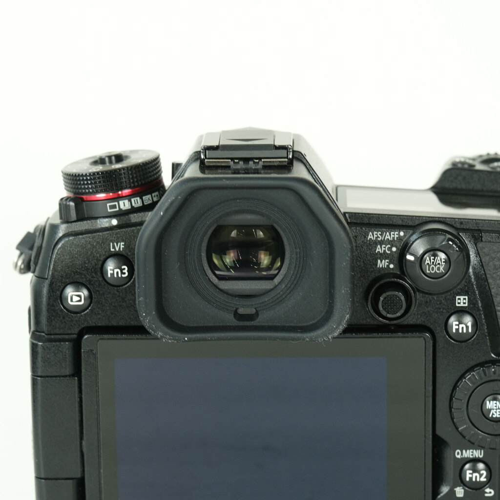 Panasonic LUMIX DC-G9 PROの出品 | ONE SCENE（ワンシーン）