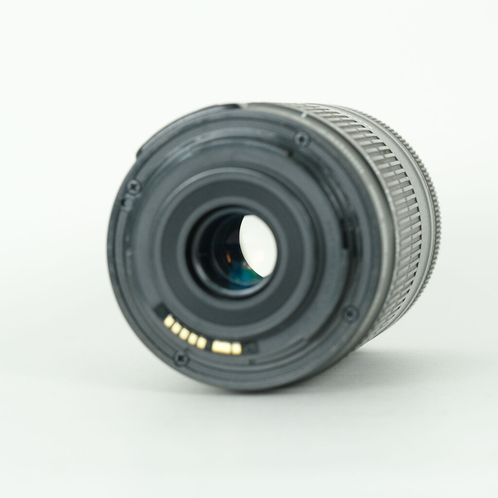 Canon EF-S55-250mm F4-5.6 IS STMの出品 | ONE SCENE（ワンシーン）
